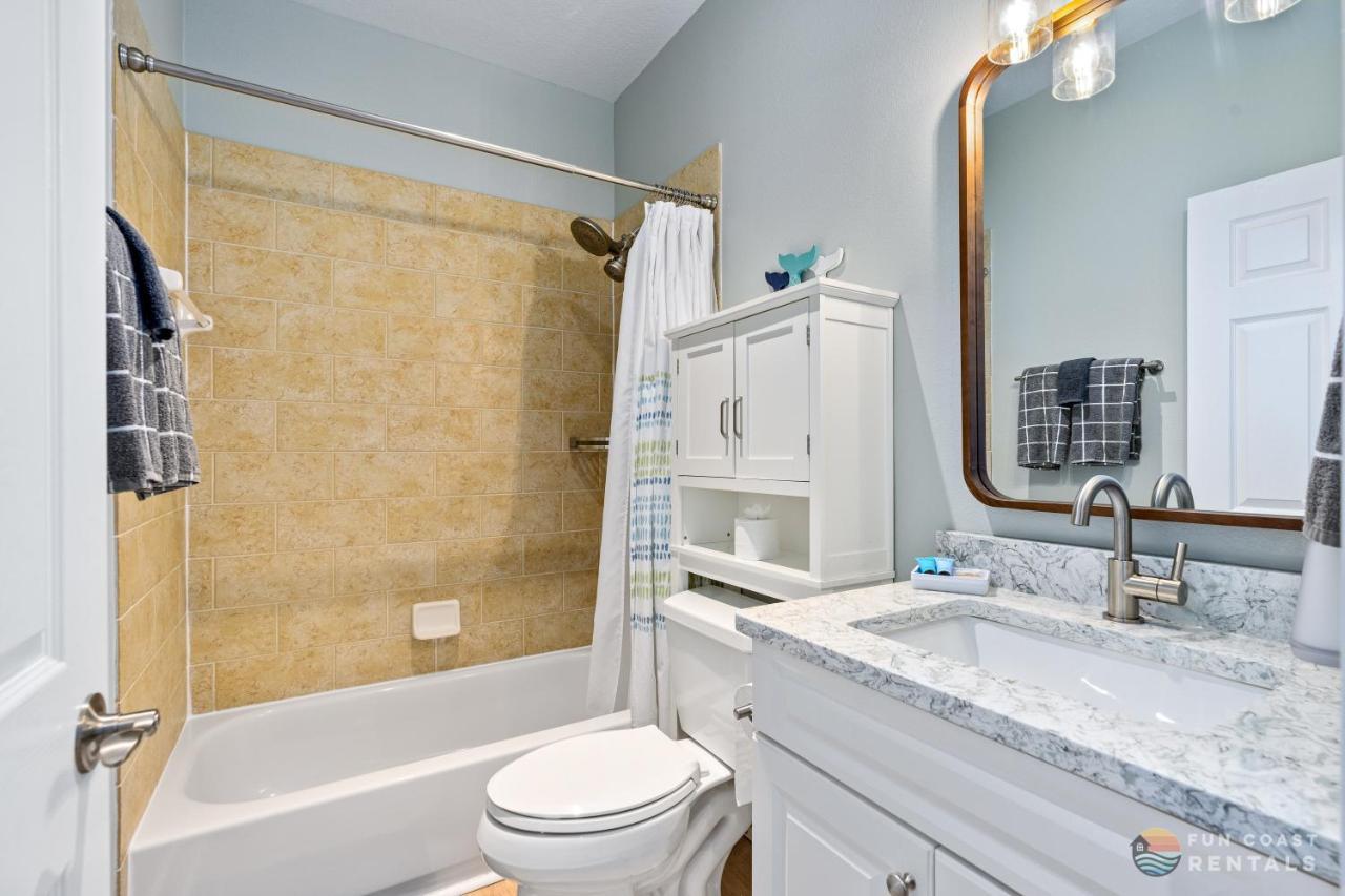 On Flagler Avenue! Dog Friendly With Balcony And Parking Walk To The Beach! New Smyrna Beach Esterno foto