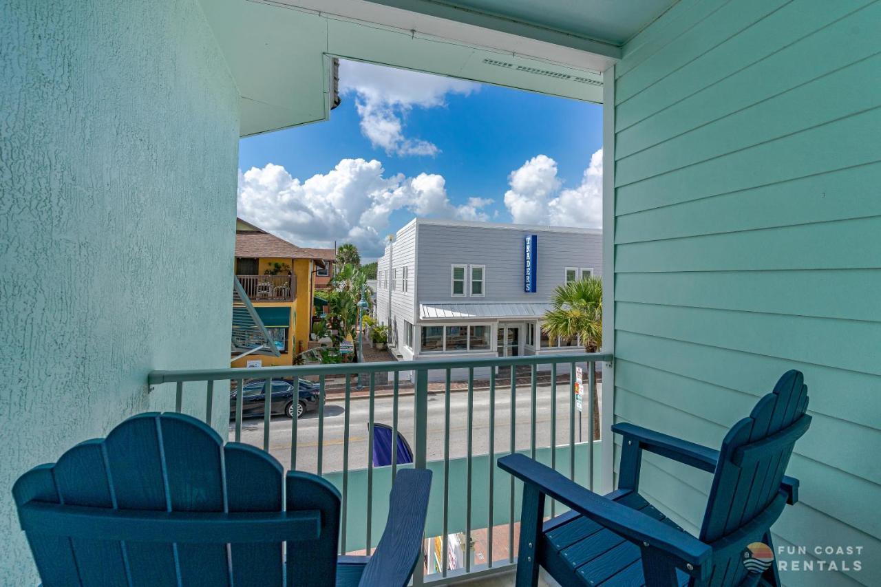 On Flagler Avenue! Dog Friendly With Balcony And Parking Walk To The Beach! New Smyrna Beach Esterno foto