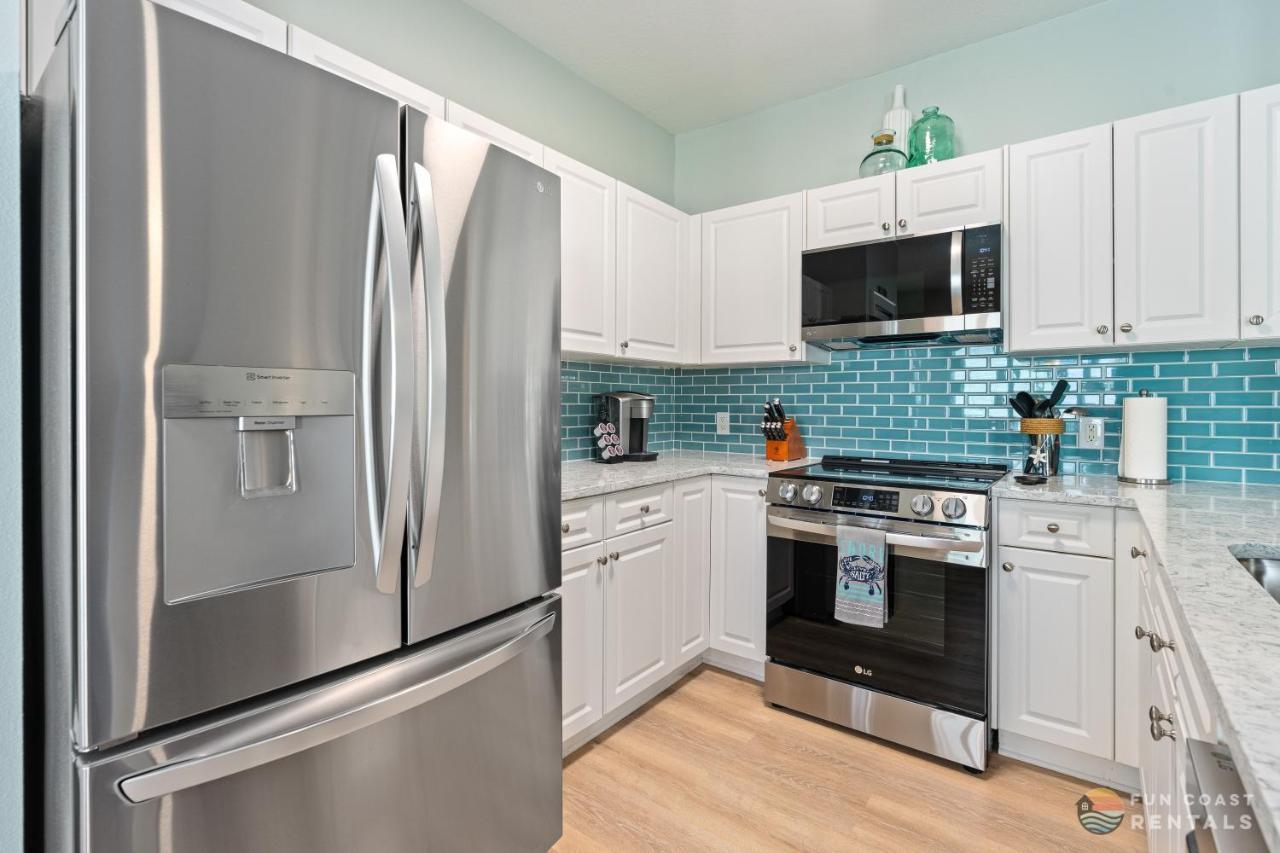 On Flagler Avenue! Dog Friendly With Balcony And Parking Walk To The Beach! New Smyrna Beach Esterno foto
