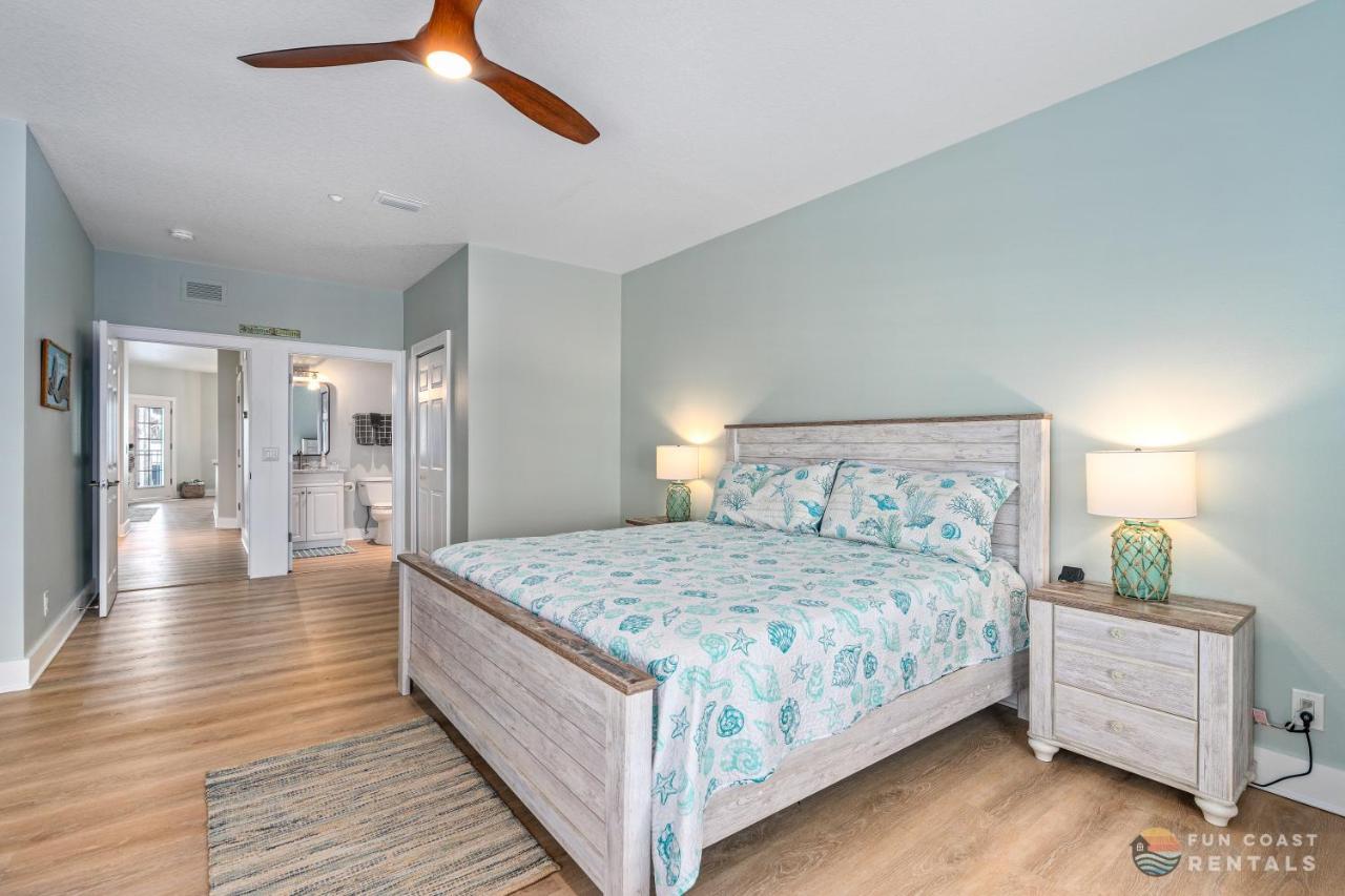On Flagler Avenue! Dog Friendly With Balcony And Parking Walk To The Beach! New Smyrna Beach Esterno foto